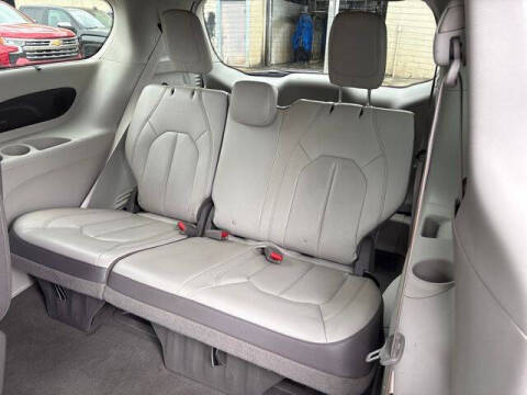 2018 Chrysler Pacifica Touring L Plus