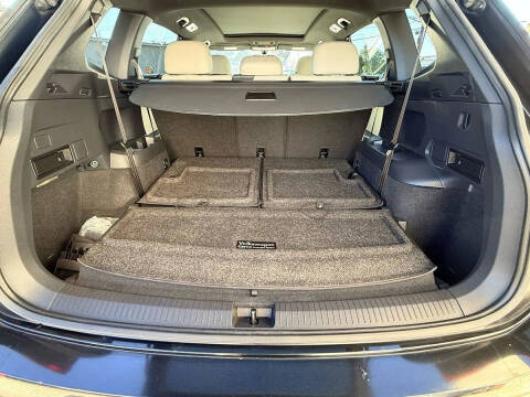 2020 Volkswagen Tiguan SE R-Line Black