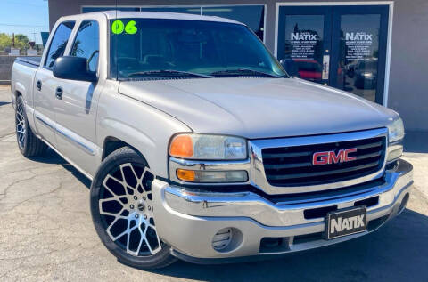 2006 GMC Sierra 1500 for sale at AUTO NATIX in Tulare CA