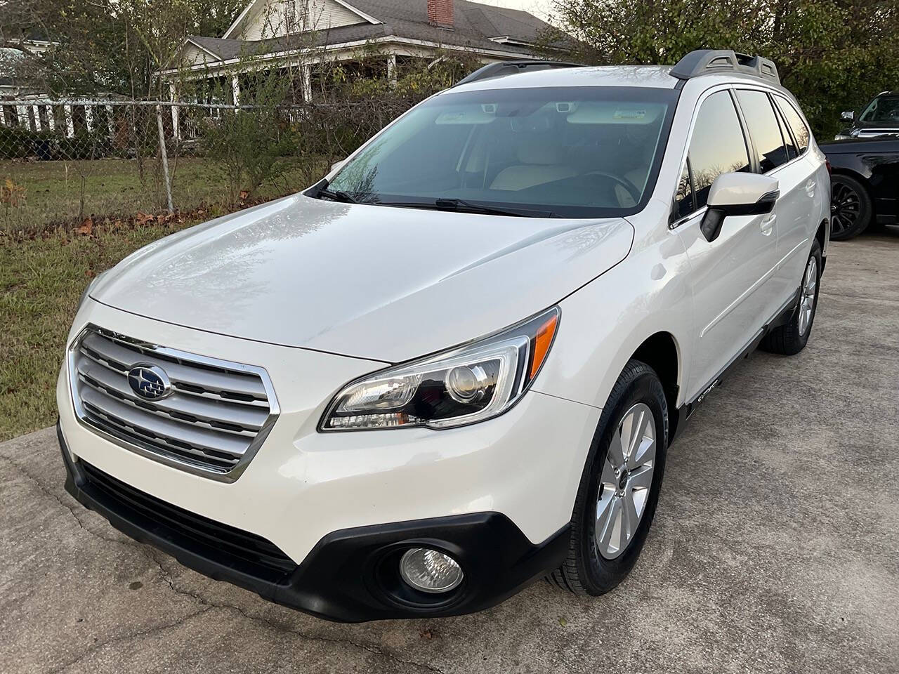 2016 Subaru Outback for sale at Car Connection in Harrison, AR