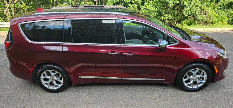 2017 Chrysler Pacifica Limited