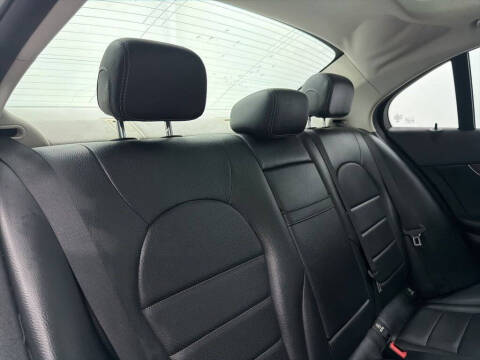 2016 Mercedes-Benz C-Class C 300