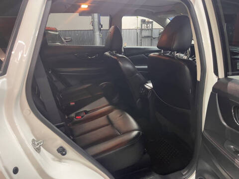 2018 Nissan Rogue SL