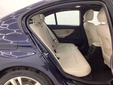 2016 BMW 3 Series 328i