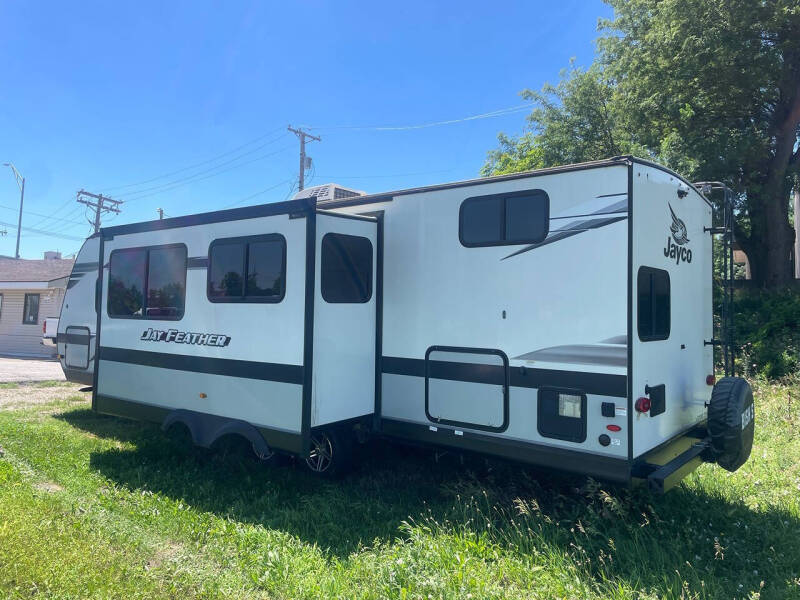 2022 Jayco Jay Feather