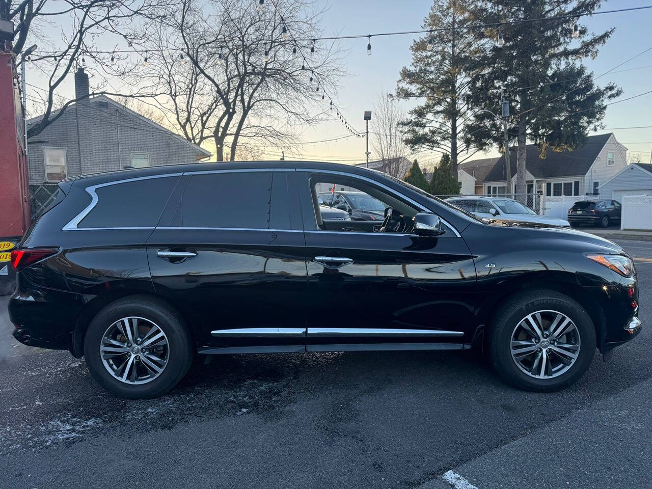 2020 INFINITI QX60 PURE photo 12