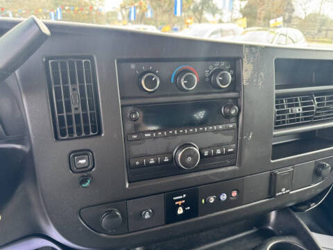 2019 Chevrolet Express 2500