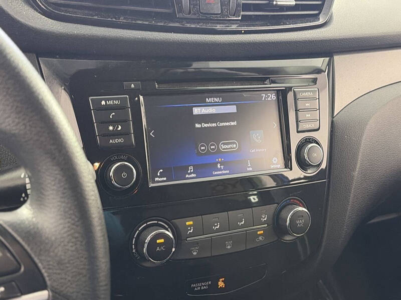 2022 Nissan Rogue Sport S