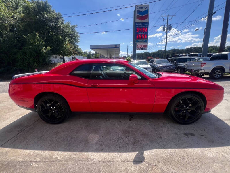 2015 Dodge Challenger SXT Plus