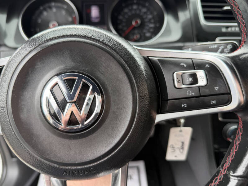 2015 Volkswagen Golf GTI S