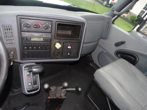 2005 International WorkStar 7400