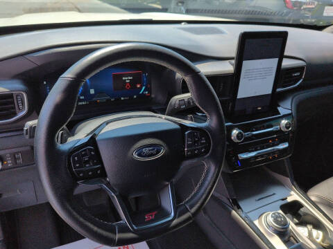 2023 Ford Explorer ST