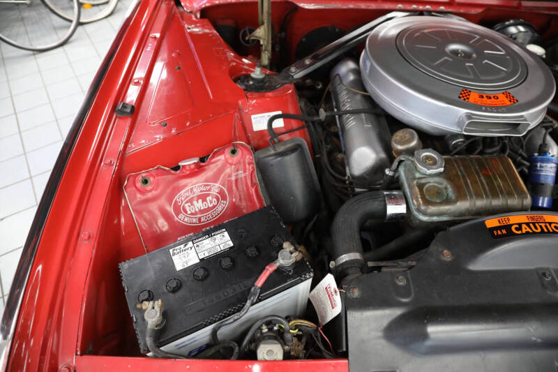 1961 Ford Thunderbird
