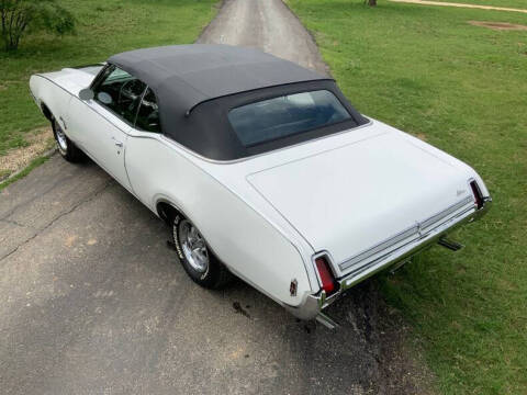 1969 Oldsmobile Cutlass
