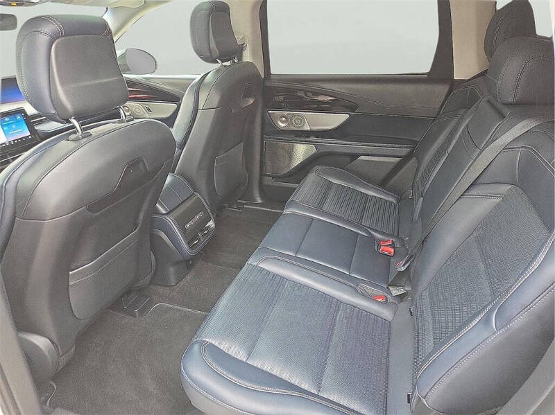 2024 Lincoln Nautilus Reserve