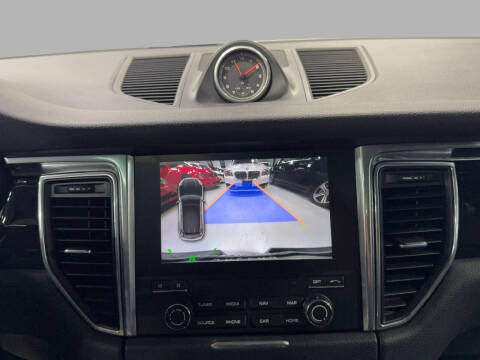 2017 Porsche Macan S