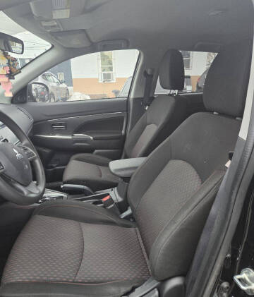 2019 Mitsubishi Outlander Sport ES