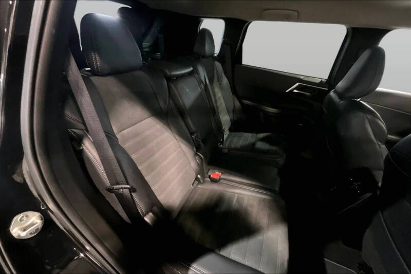 2025 Mitsubishi Outlander