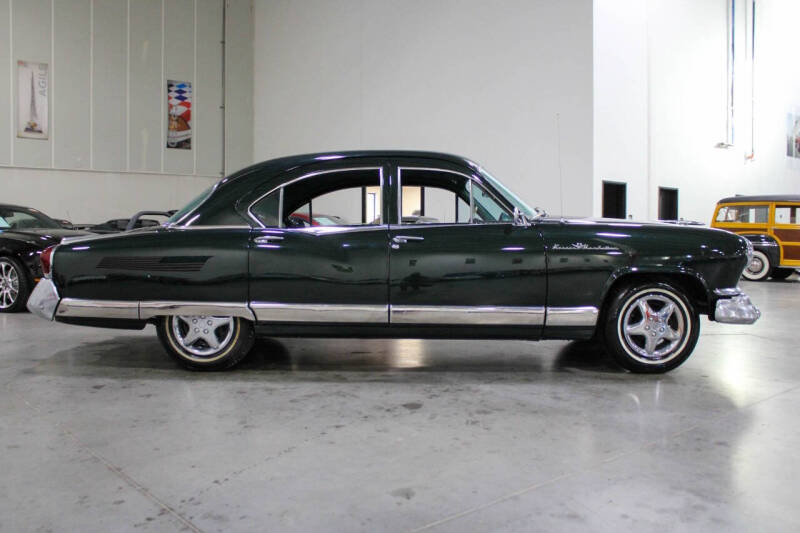 1953 Kaiser Manhattan