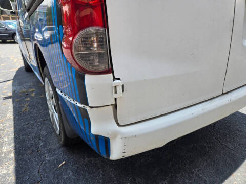 2017 Nissan NV200 SV