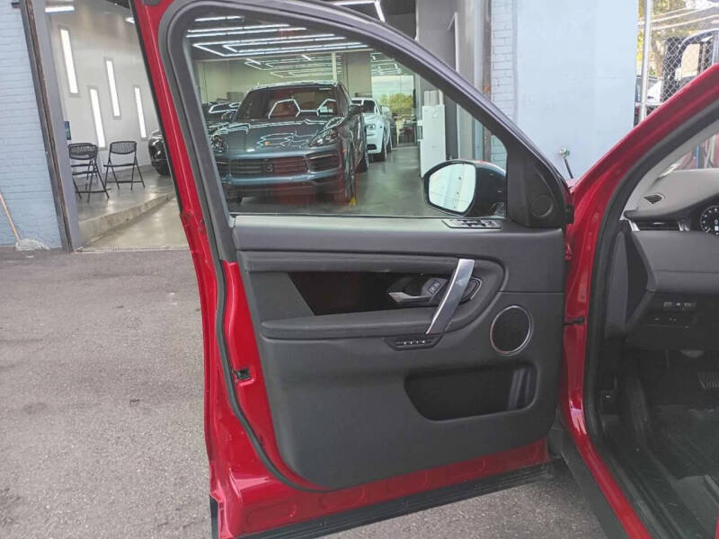 2020 Land Rover Discovery Sport P250 SE