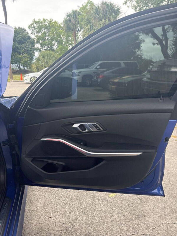 2021 BMW 3 Series 330i