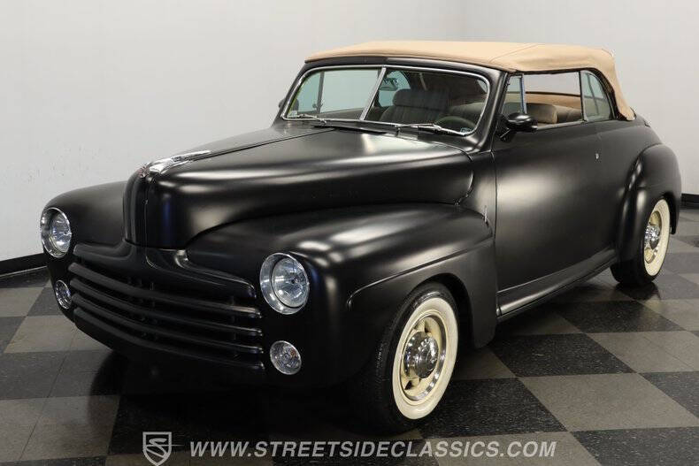 1946 Ford Deluxe