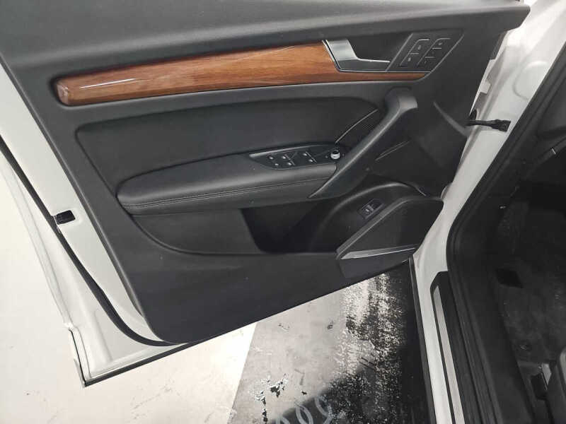 2023 Audi Q5 quattro Prestige 40 TFSI