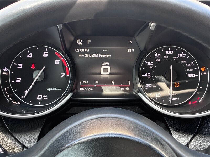 2019 Alfa Romeo Giulia Sport