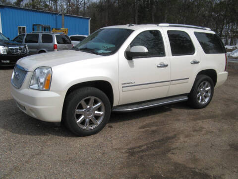 2013 GMC Yukon for sale at Champines House Of Wheels in Kronenwetter WI