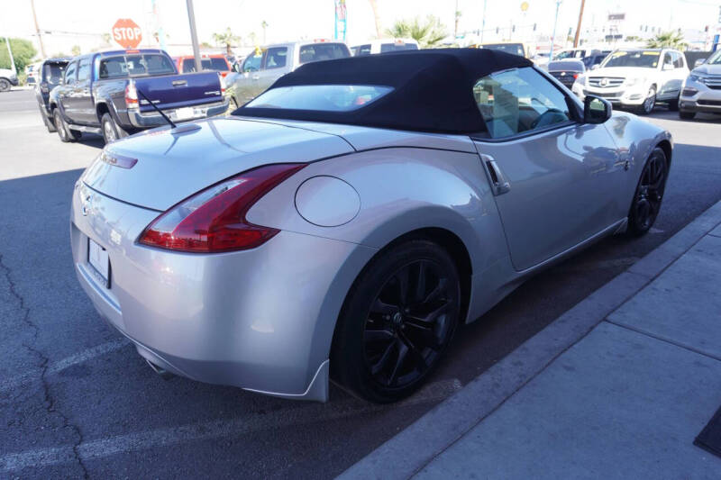 2016 Nissan 370Z Roadster