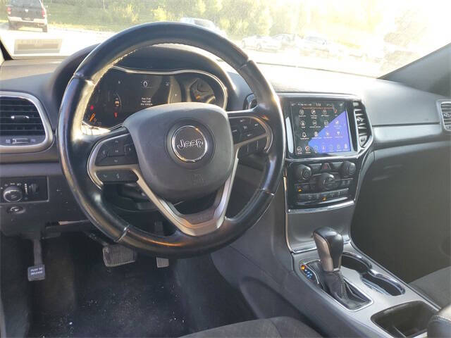 2020 Jeep Grand Cherokee Laredo E