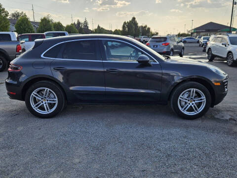 2018 Porsche Macan S