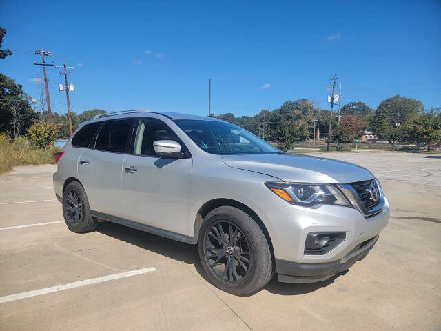 2018 Nissan Pathfinder for sale at AVL Auto Sales in Smyrna, GA