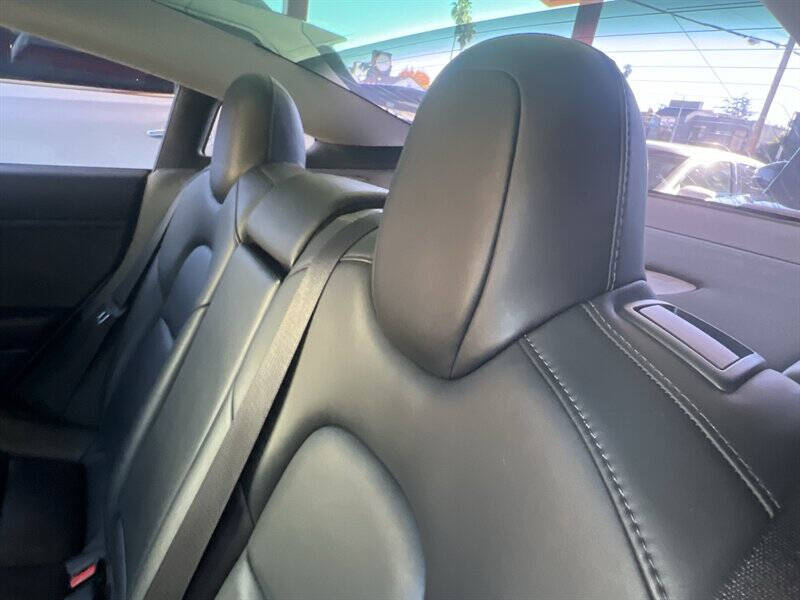 2020 Tesla Model 3 Standard Range Plus