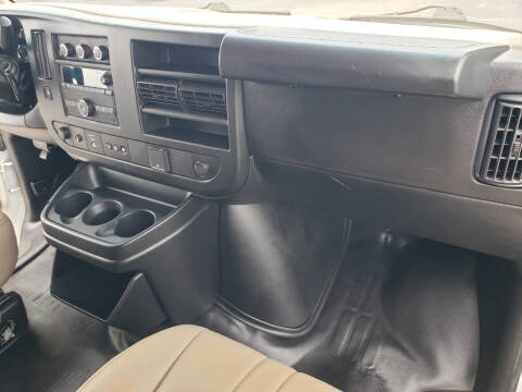 2023 GMC Savana 2500