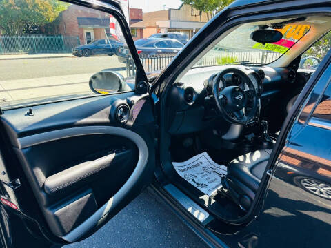 2014 MINI Countryman Cooper