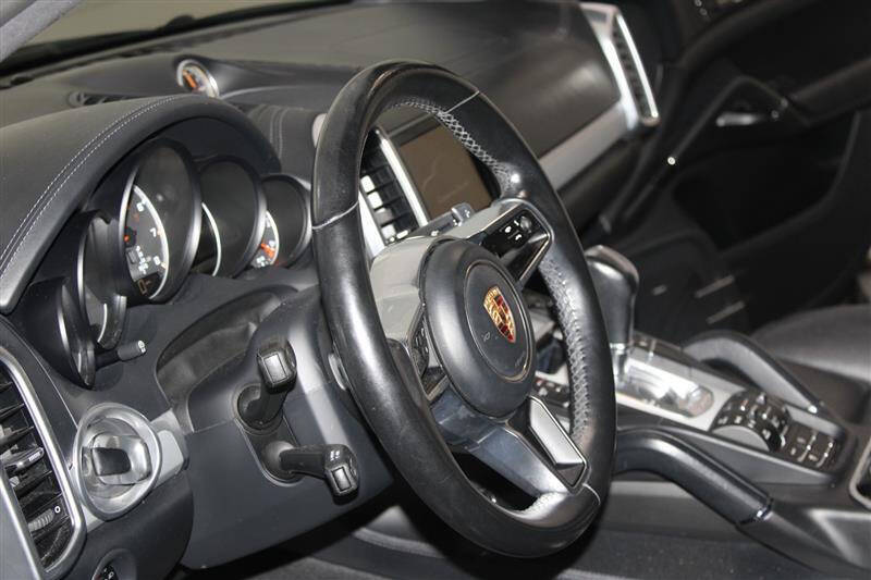 2015 Porsche Cayenne Turbo