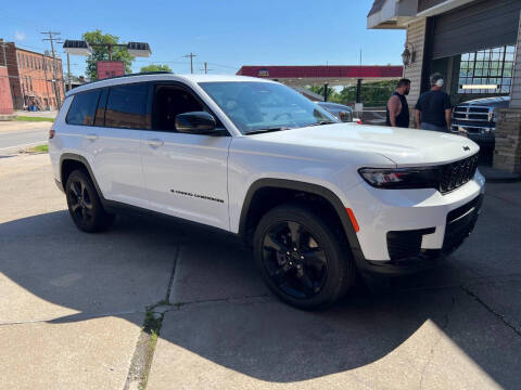 2023 Jeep Grand Cherokee L for sale at River City Auto Center LLC in Chester IL