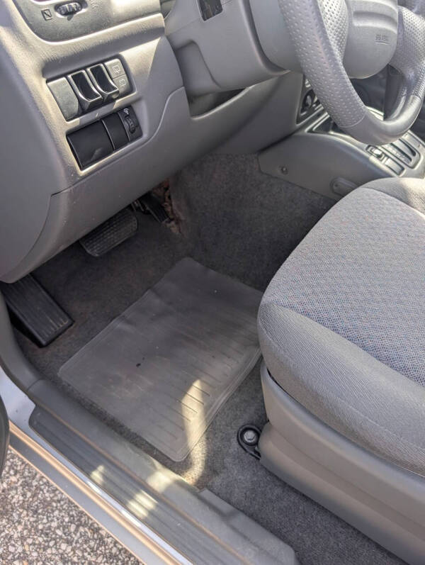 2004 Chevrolet Tracker