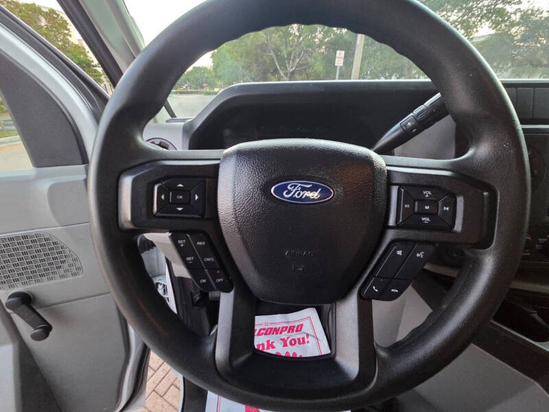 2021 Ford E-Series E-350 SD