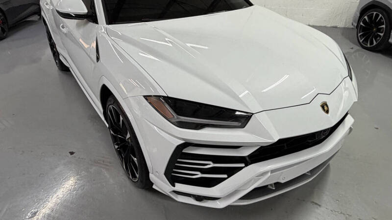 2020 Lamborghini Urus