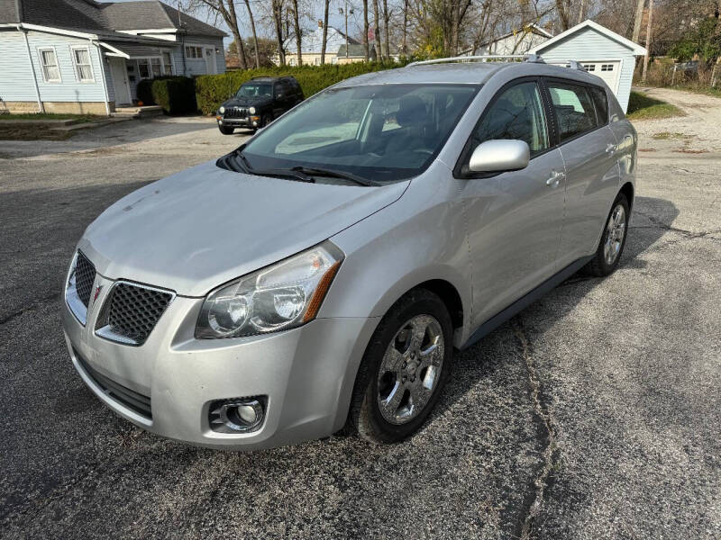 2009 Pontiac Vibe AWD photo 2