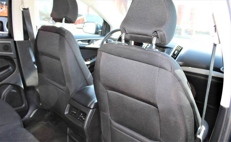 2017 Ford Edge SEL