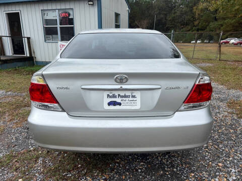2005 Toyota Camry LE