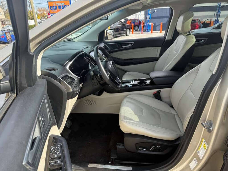 2018 Ford Edge Titanium