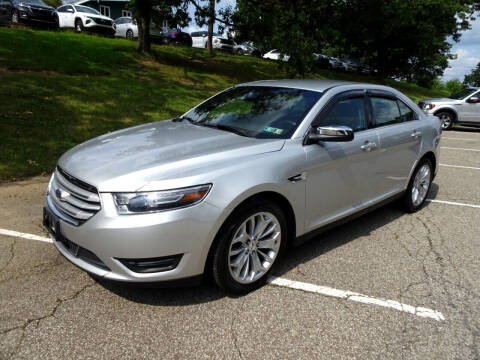 2017 Ford Taurus Limited