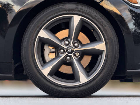 2015 Ford Mustang V6