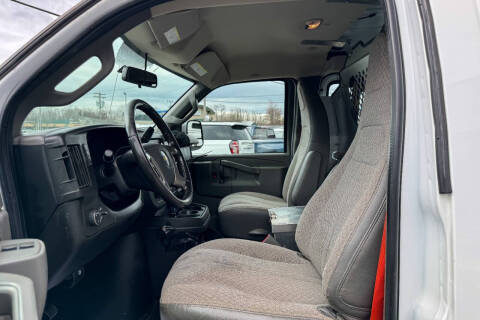 2018 Chevrolet Express 2500