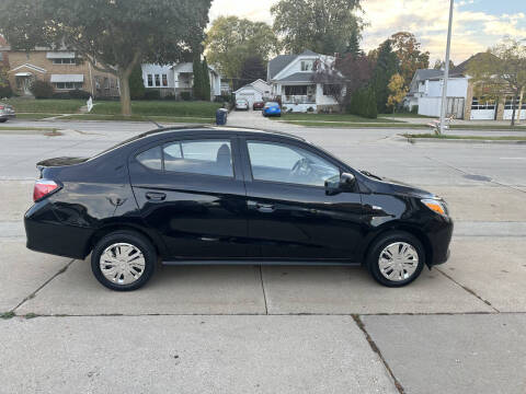 2022 Mitsubishi Mirage G4 ES